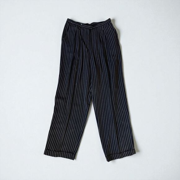 Jones New York Wide Leg Lightweight Striped Trousers. Size 12. - Picture 2 of 8